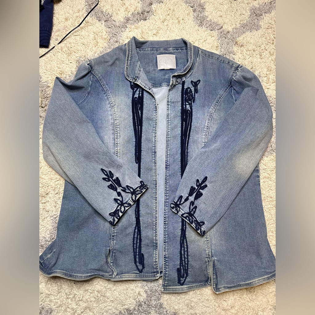 Crest Blue Denim Jacket With Navy Embroidery Crest Blue Denim Jacket With Navy Embroidery
